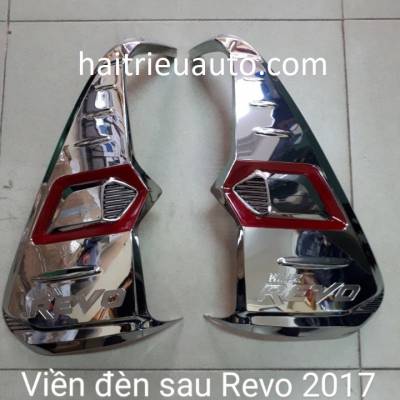 viền đèn sau xe Revo 2018