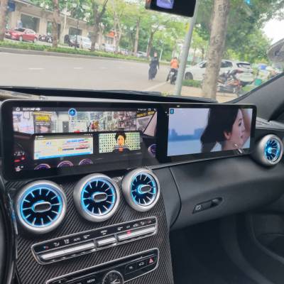 M&agrave;n h&igrave;nh android Omas A12 xe Mercedes C 2020