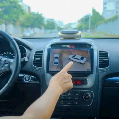 Màn hình andorid Omas M6 xe Kia Sorento