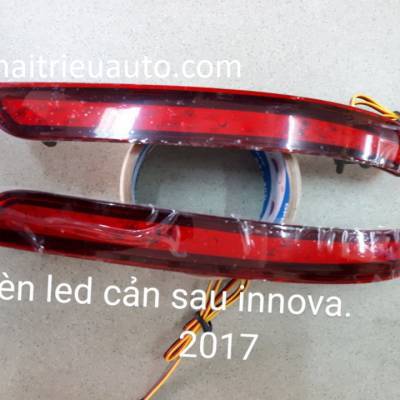led cản sau xe innova 2018