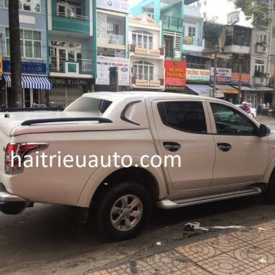 nắp th&ugrave;ng thấp xe TRITON 2017