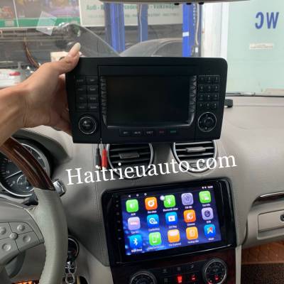 M&agrave;n h&igrave;nh android theo xe Mercedes GL
