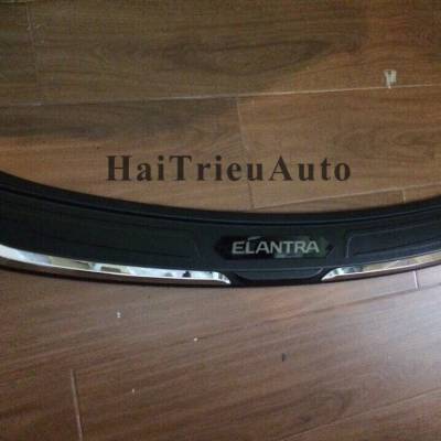 Ốp chống trầy cốp cho xe elantra