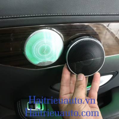 Ốp màng loa led xe mercedes C