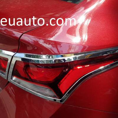 viền đèn sau xe Hyundai Accent 2018