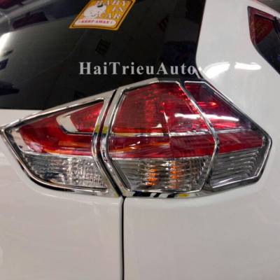 Vèn đèn sau xe NISSAN X-TRAIL