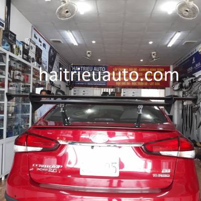 đuôi gió thể thao cho xe cerato
