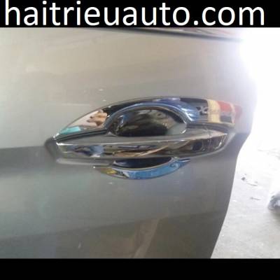 chén cửa cho xe Xpander
