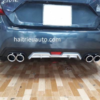 l&iacute;p chia đ&ocirc;i p&ocirc; cho xe honda civic 2018