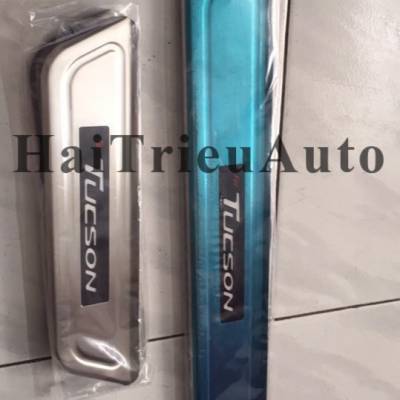 Nẹp bước chân cho xe tucson 2016