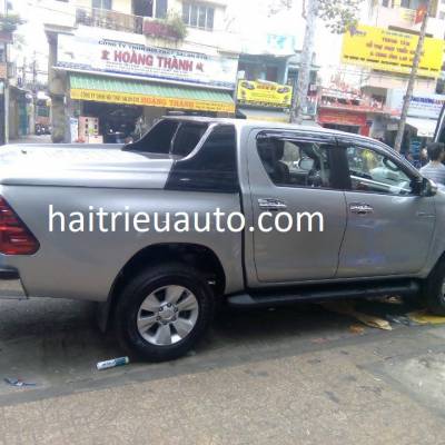 nắp th&ugrave;ng thấp xe HILUX 2017