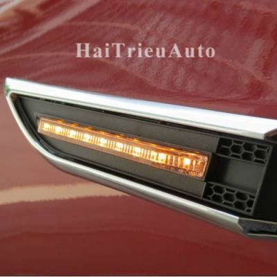 Đèn led bên hông cho xe cruze