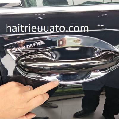 hõm cửa xe Hyundai Santafe 2019