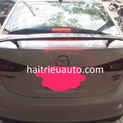 đuôi gió thể thao xe mazda 3