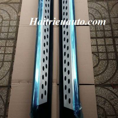 Bệ bước Innova 2017 mấu BMW