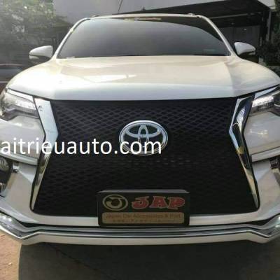 body kit mẫu mới cho xe fortuner 2018