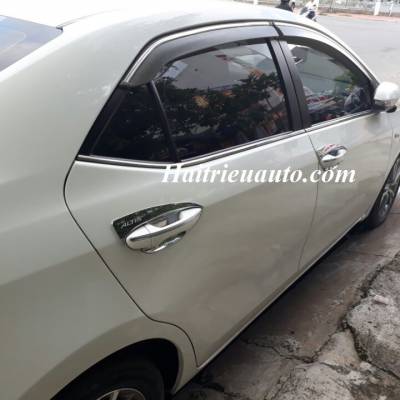 Chén cửa Toyota Altis