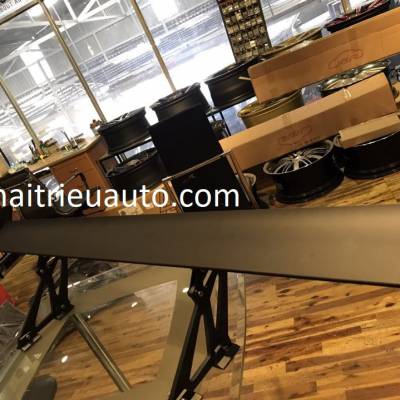 đuôi gió thể thao dùng chung