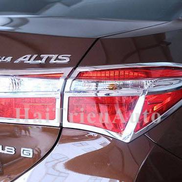 Viền đèn hậu sau toyota altis 2017