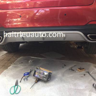 ốp chia đôi pô cho xe kia cerato 