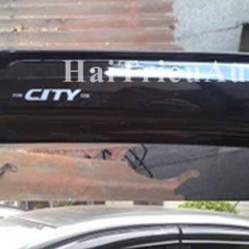 V&egrave; che mưa cho xe honda city