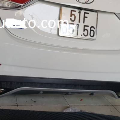 ốp chia pô cho xe Elantra 2014