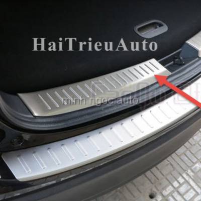 Ốp chống trầy cốp trong cho xe mazda cx5