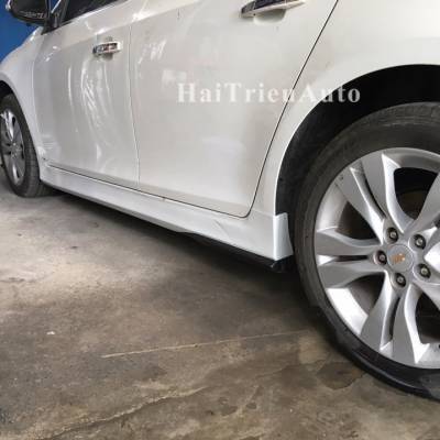 Ốp lườn cho xe cruze 2016