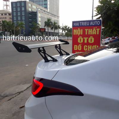 đuôi gió thể thao xe elantra 2013
