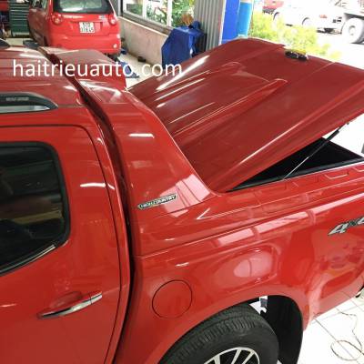 nắp th&ugrave;ng theo xe colorado 2018