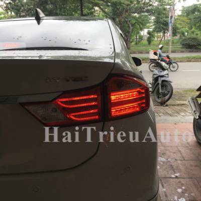 Đèn hậu độ cho xe honda city 2015