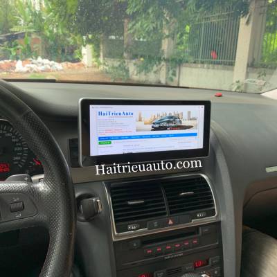 M&agrave;n h&igrave;nh android theo xe Audi Q7
