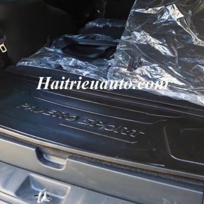 Lót cốp Mitshubishi Pajero Sport