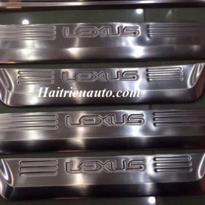 Nẹp bước chân Lexus RX