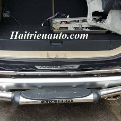 Chống trầy cốp Mitsubishi Pajero Sport