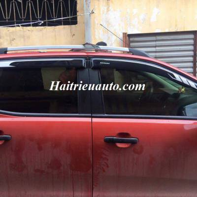 Vè che mưa Ford Ranger