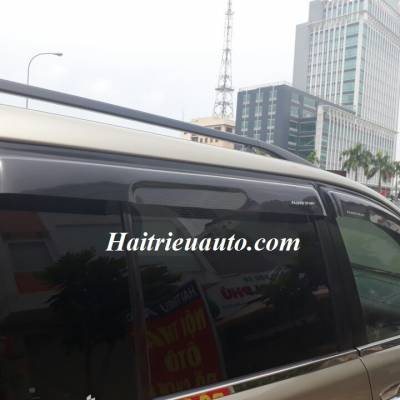 Vè che mưa Mitshubishi Pajero Sport