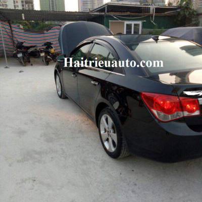 v&egrave; che mưa theo xe cruze 2016