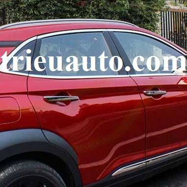 Viền khung k&iacute;nh Hyundai Kona