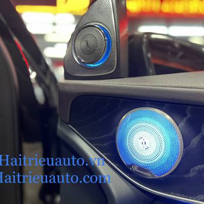 ốp màng loa cửa có led theo xe Mercedes C