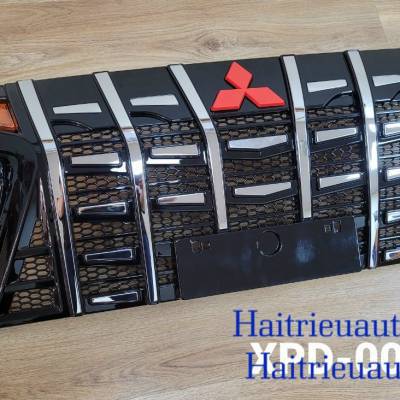 Mặt ca lăng xe Mitsubishi Xpander 