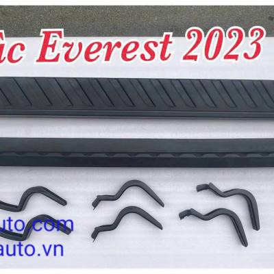 bậc bước chân xe Everest 