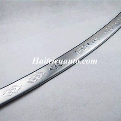 Nẹp chống trầy cốp sau Kia Forte