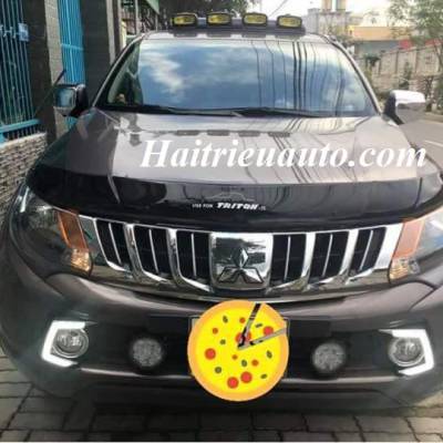 Mặt calang độ Mitsubishi Triton