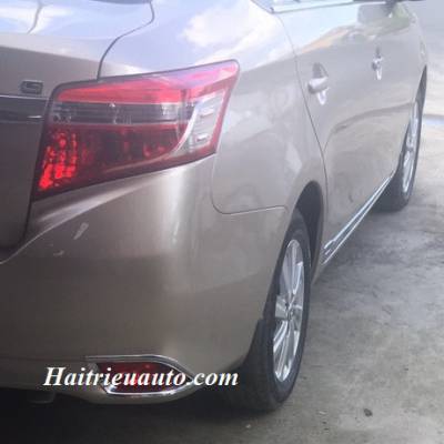 Viền đèn gầm sau Toyota Vios 2016