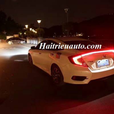 Đ&egrave;n led cốp sau Honda Civic 2017