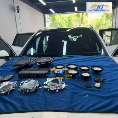 N&acirc;ng cấp &acirc;m thanh xe Mercedes C 