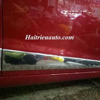 Nẹp hông Hyundai Grand I10