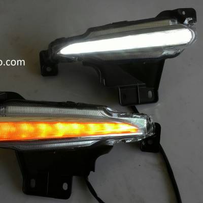 đ&egrave;n led gầm cho xe mazda 3 2017