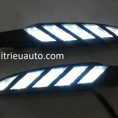 đ&egrave;n led gầm cho xe mazda 3 2017